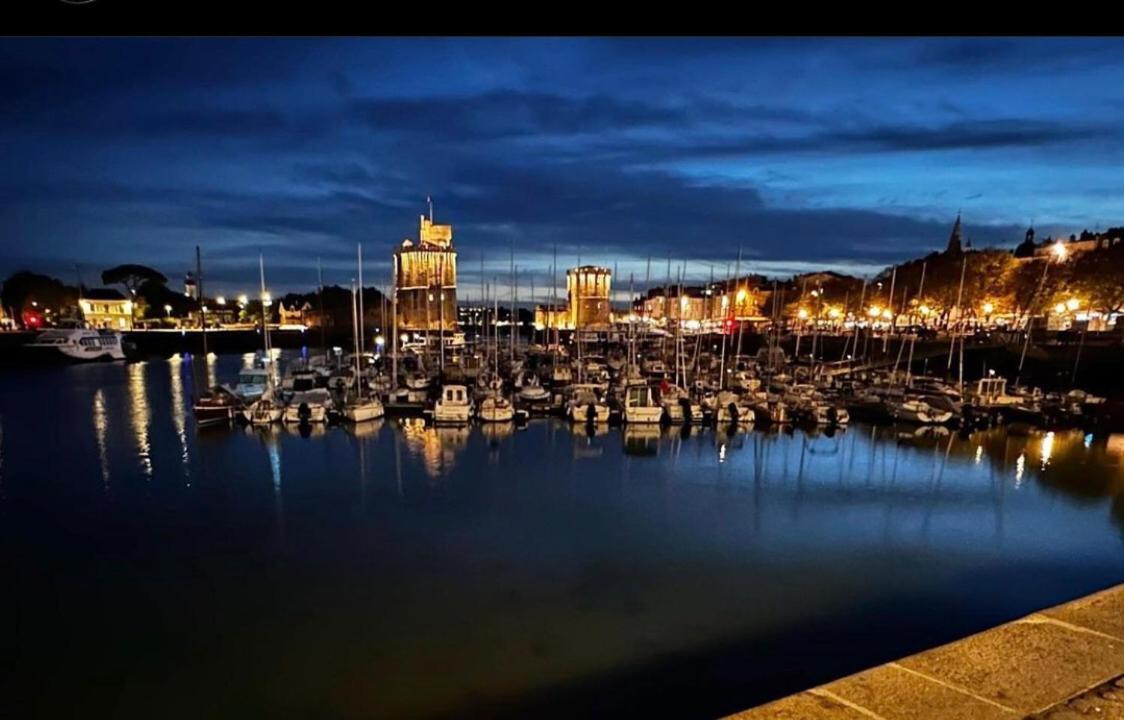 Nuits Oceanes A La Rochelle Avec Parking Privatif Διαμέρισμα Εξωτερικό φωτογραφία