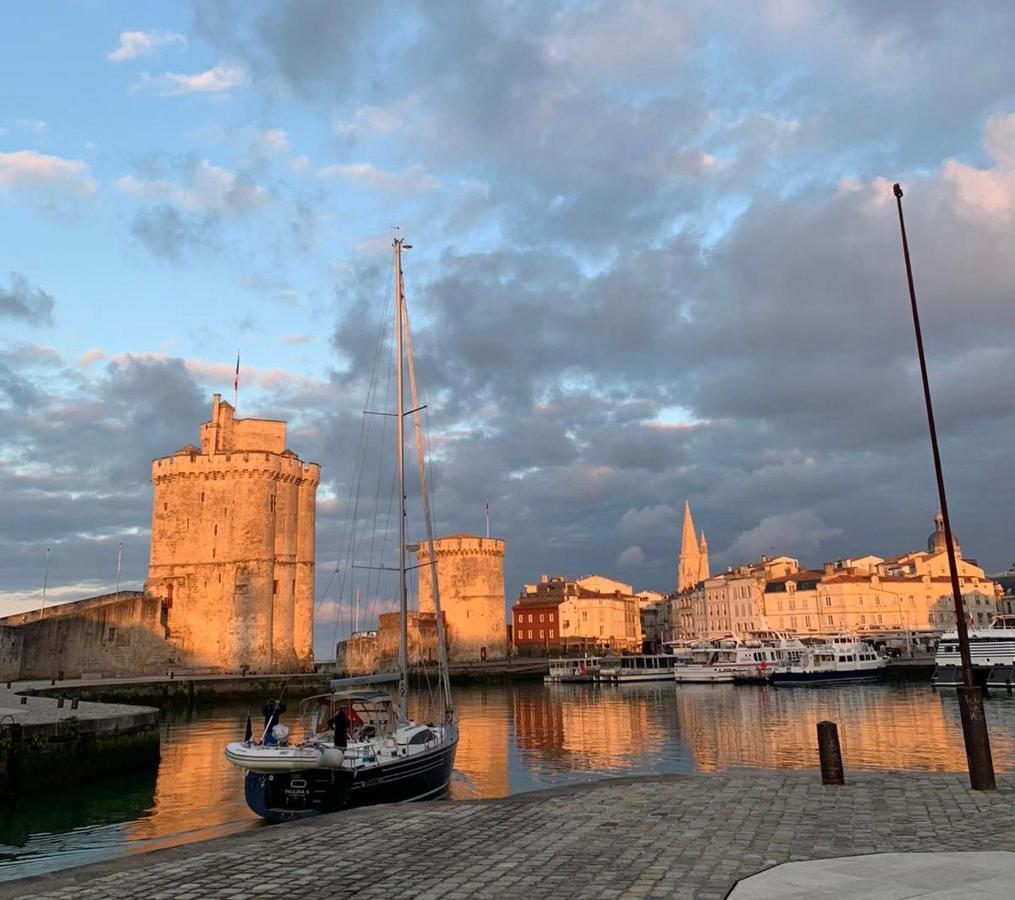 Nuits Oceanes A La Rochelle Avec Parking Privatif Διαμέρισμα Εξωτερικό φωτογραφία